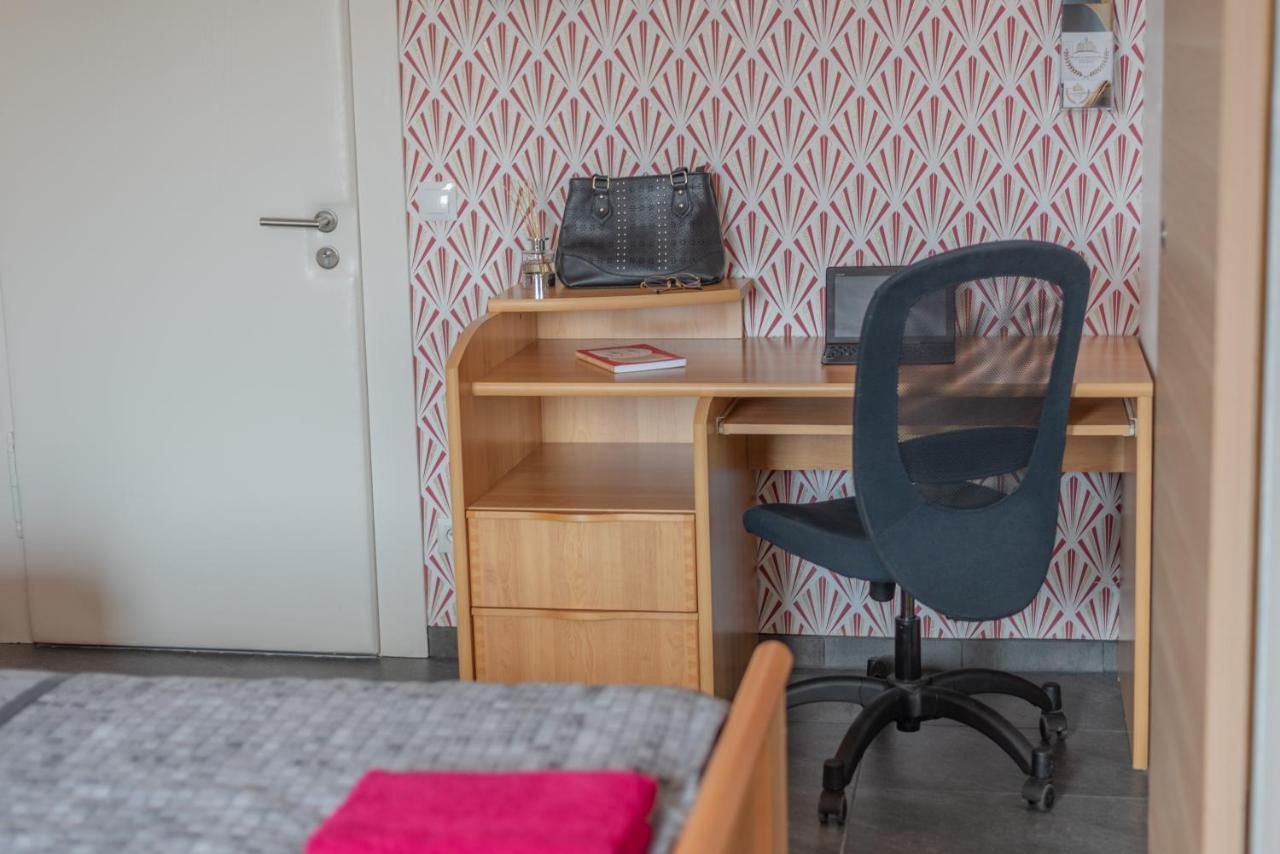 Private & Comfortable Apartments Puttelange-aux-Lacs Екстериор снимка